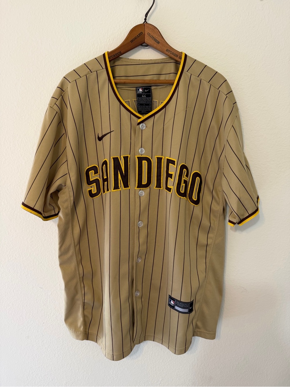 Nike Tony Gwynn San Diego Padres No. 19 Tan Pinstripe Authentic Jersey Size 44